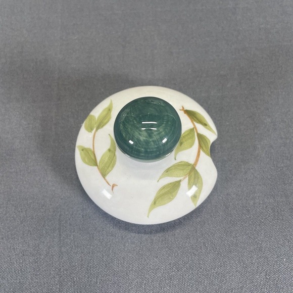 Vintage Sakura Sugar Bowl with Lid and Creamer Butterflies Pattern - Picture 8 of 8